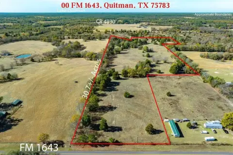 East Texas Acreage with Pond