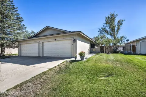 Duplex With Attached Garages