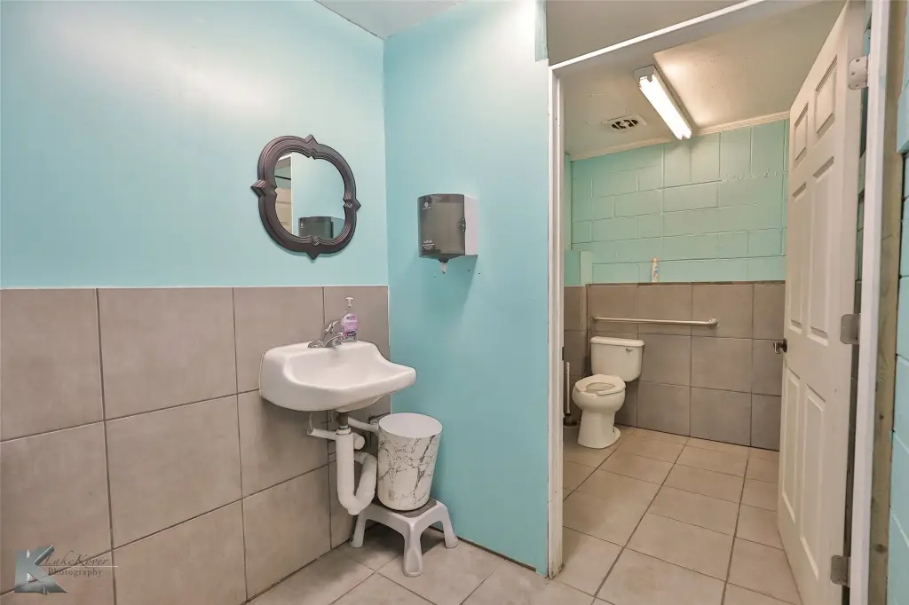 Picture 19