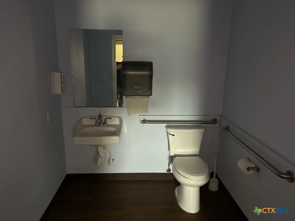 Picture 9