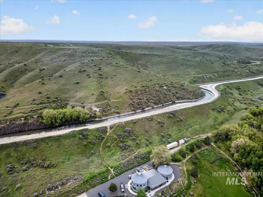 Picture 19