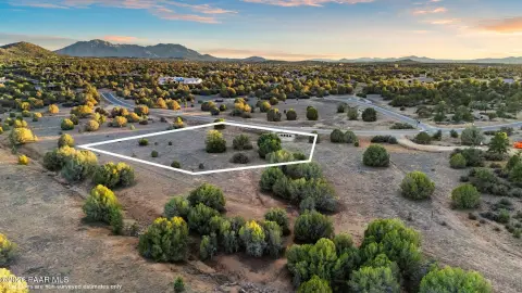 Prescott Land in Cooper Hawk