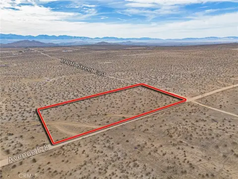 Expansive Hi Vista Land Parcel