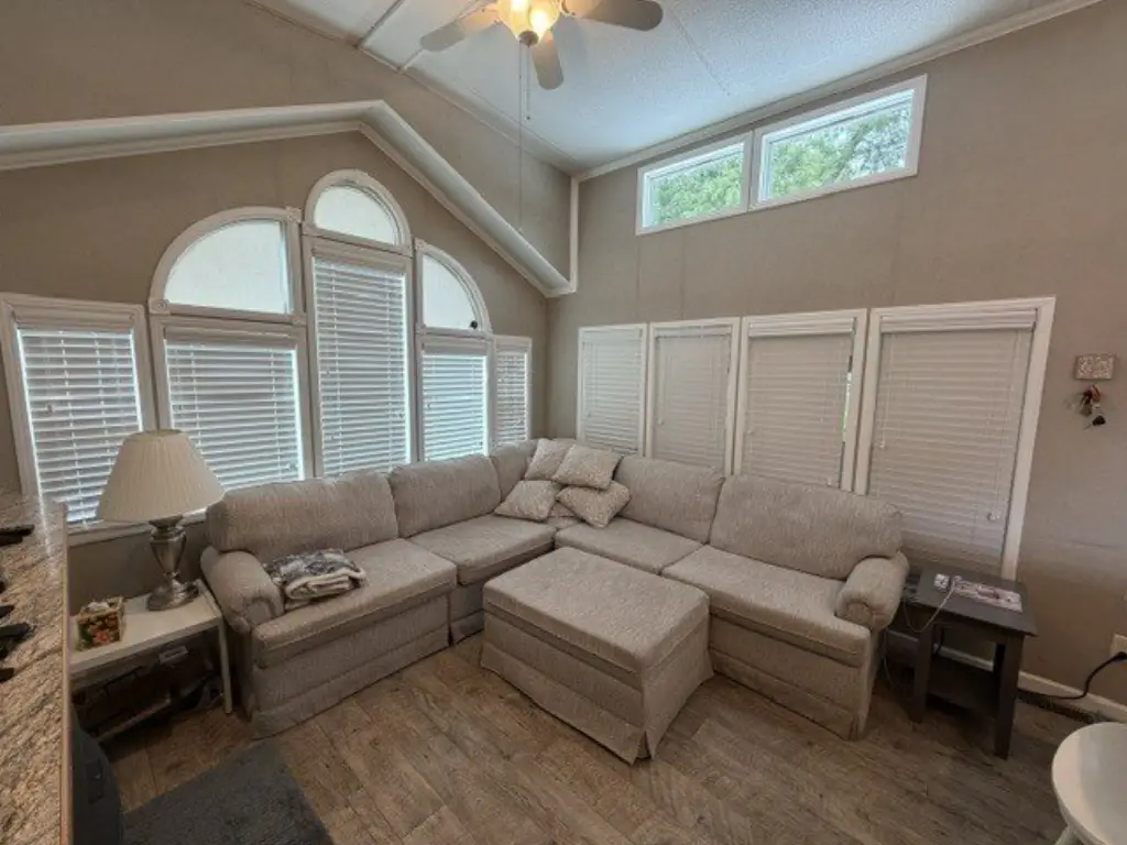 Picture 15