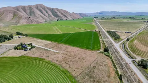 Residential Land with Mountain Views