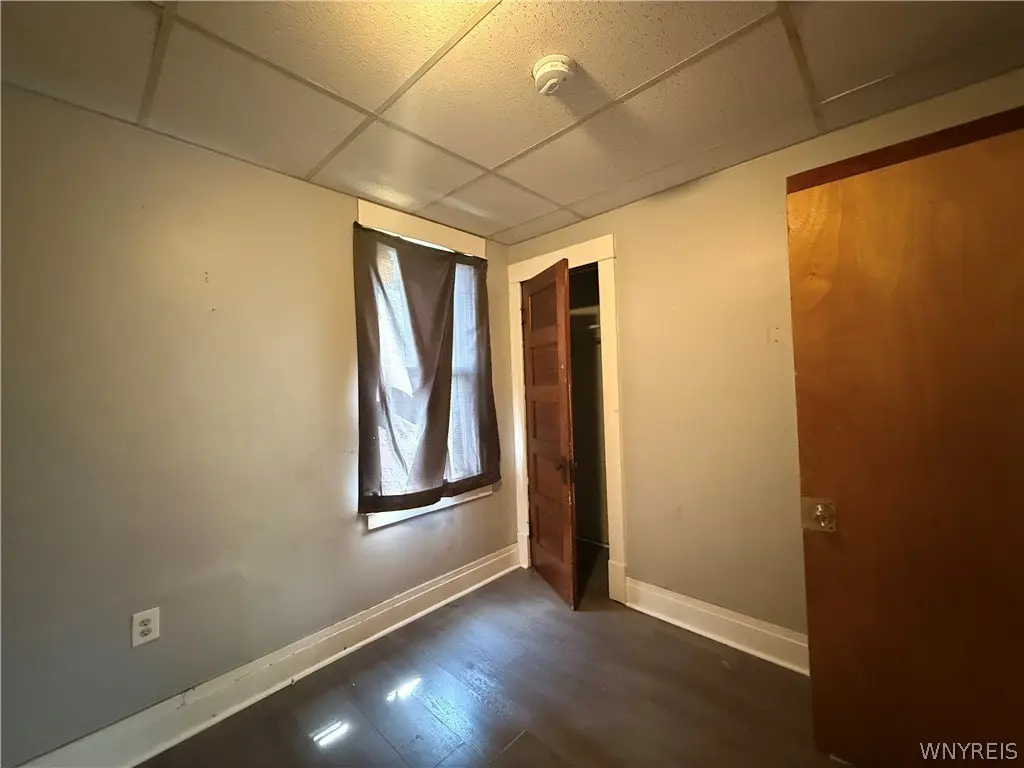 Picture 16