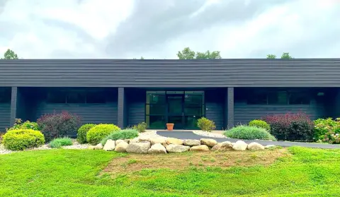 Farmington Commercial Space For Lease