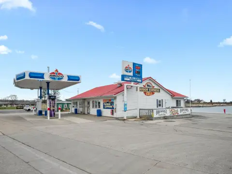 Harbor Express Gas Station Retail