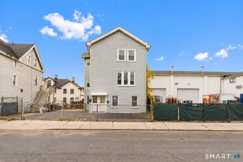Renovated 3-Unit Triplex