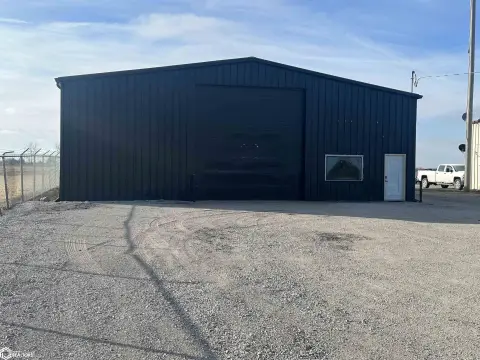 Commercial Property on Highway 3