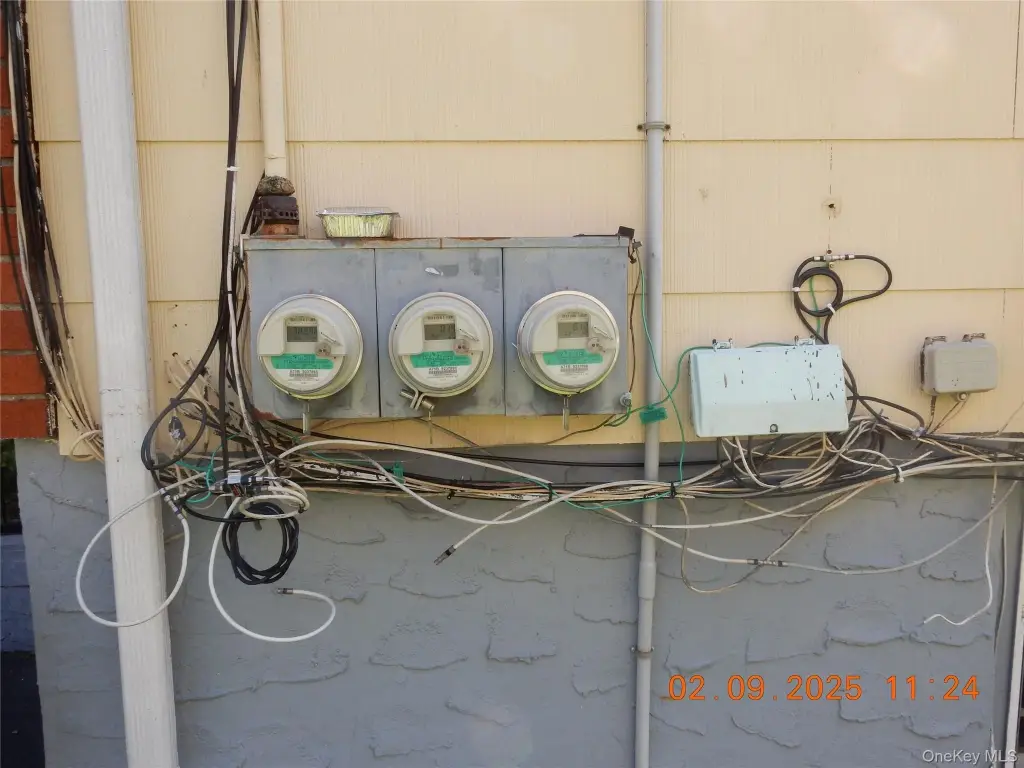 Picture 4