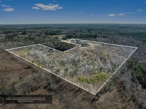 Unrestricted Land Tract