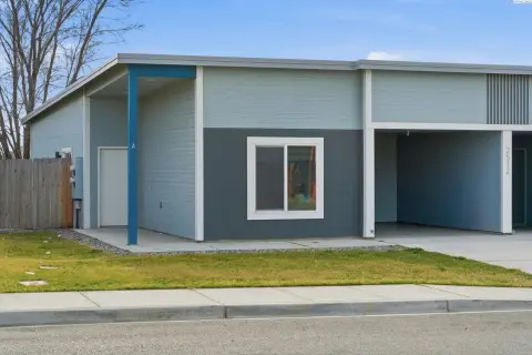 Pasco Duplex Built in 2021