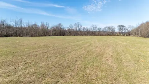 Unrestricted Acreage in Rural Lutts