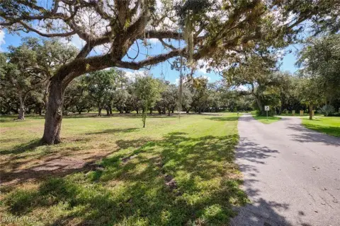 Spacious Oak Haven Estates Land
