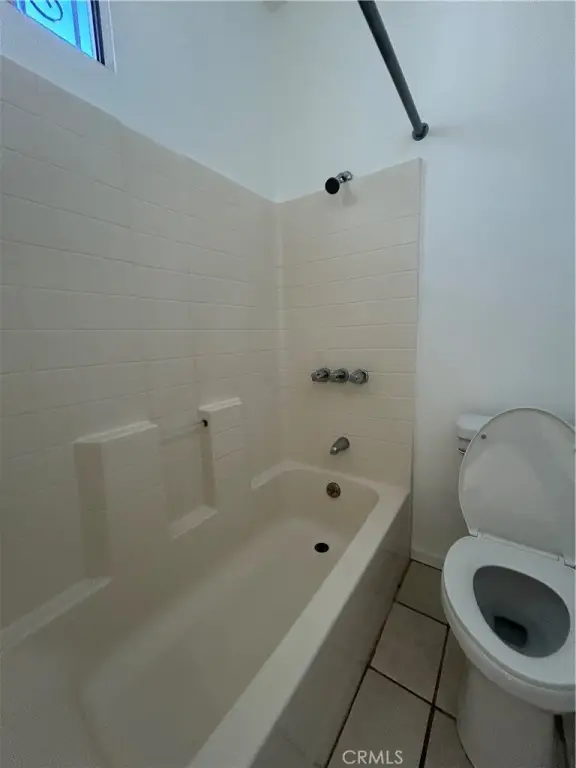Picture 28
