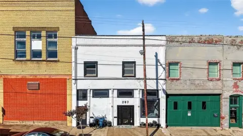 Historic Downtown Sherman Mixed-Use Property