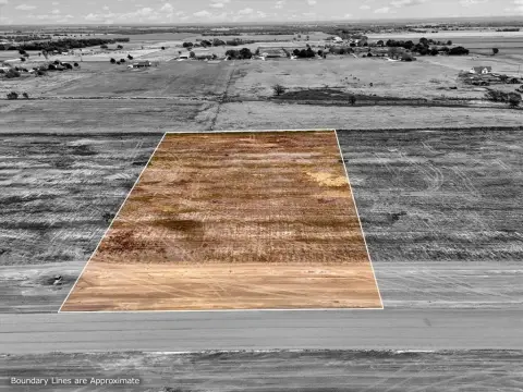 Residential Land in Elm Mott