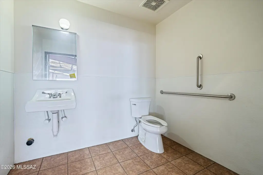 Picture 19