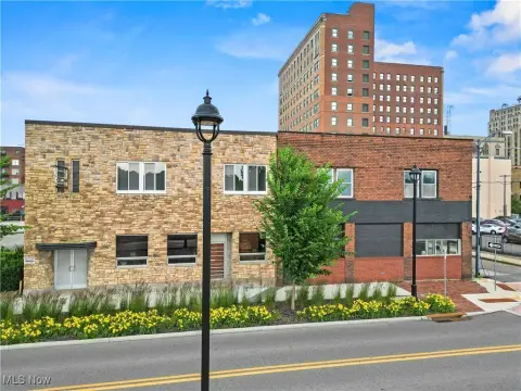 Downtown Youngstown Commercial Opportunity