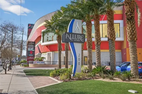 Las Vegas High-Rise Condo