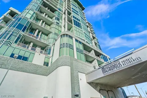 Las Vegas High-Rise Luxury Unit