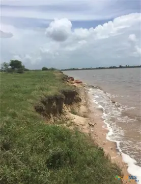 Waterfront Residential Lot on Carancahua