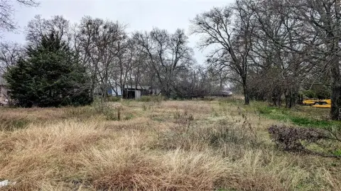 Vacant Cleared Lot in Whitewright