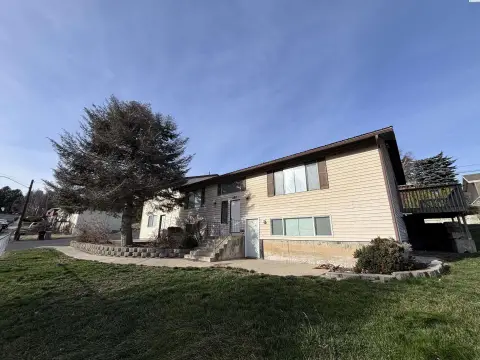 Well-Maintained Fourplex in Pullman, WA