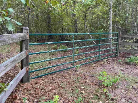 6.37 Acre Homesite in Monticello