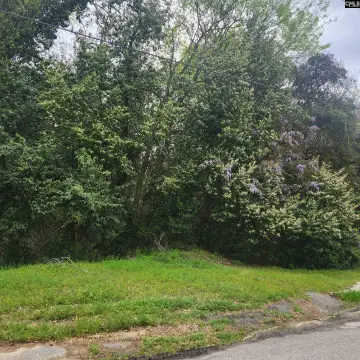 Columbia Land Near VA Hospital