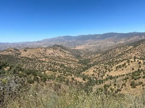 Mountain View Acreage in Caliente