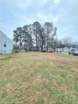 Buildable Lot in Ashview Heights
