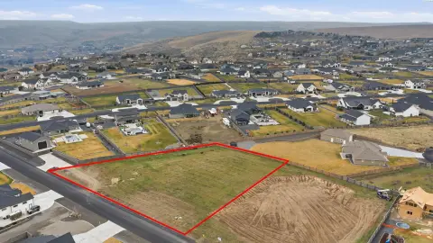 Richland Residential Acreage Opportunity