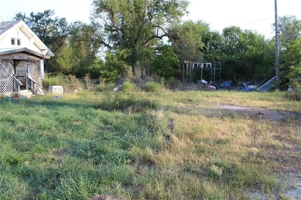 Picture 3