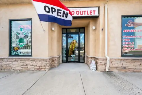 Turnkey Tobacco Outlet Opportunity