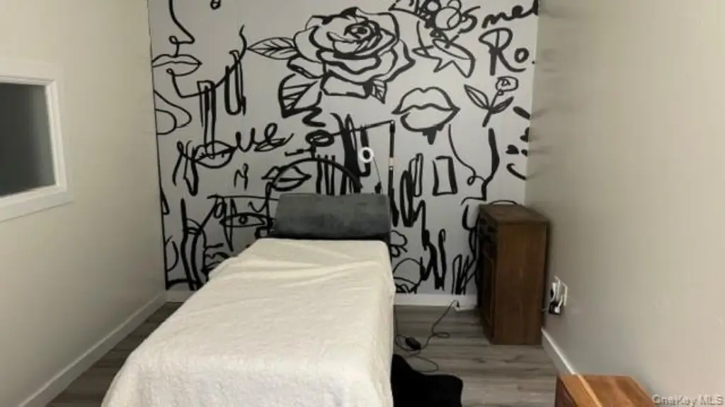 Picture 6