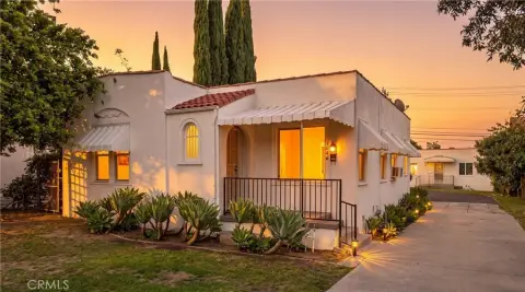 Two-Residence Duplex with Three-Car Garage