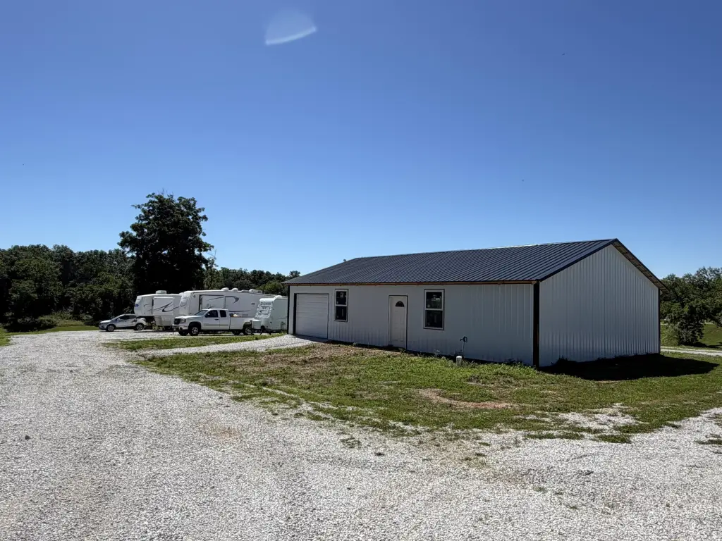 Picture 19