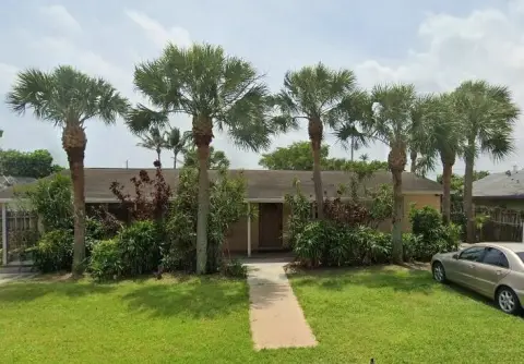 Boynton Beach Income-Producing Duplex