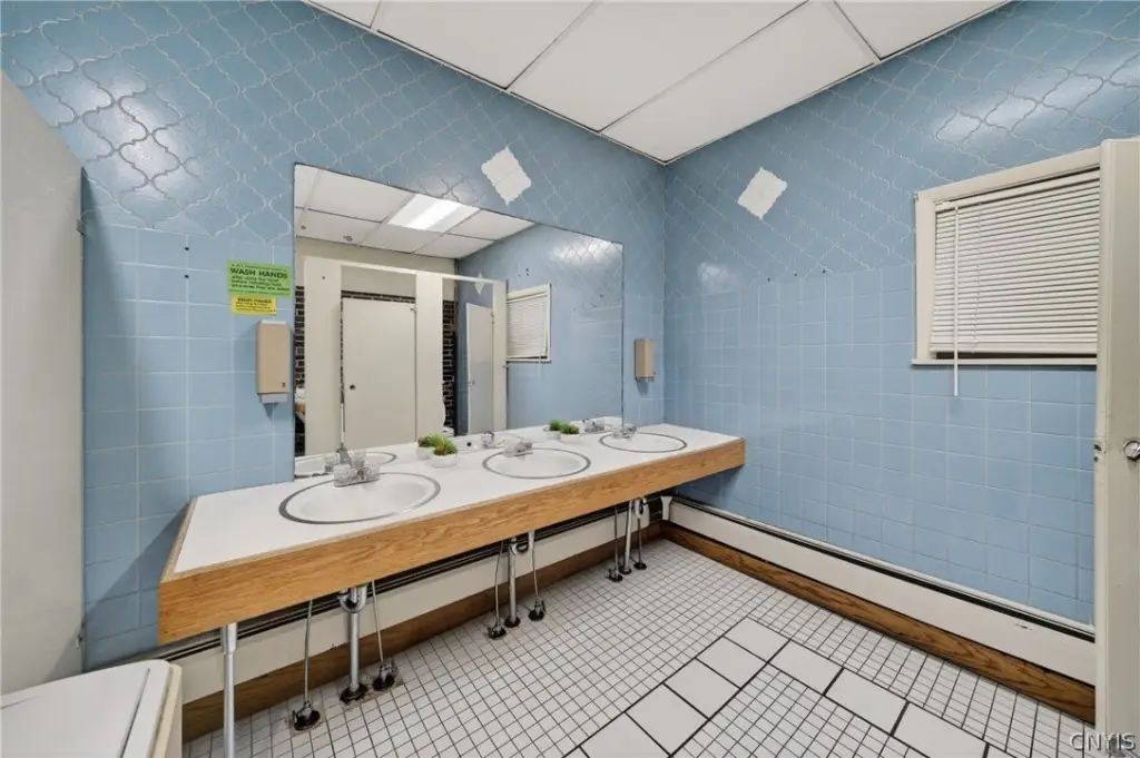 Picture 23