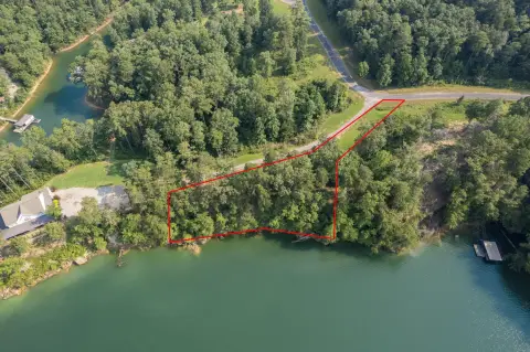 Deep-Water Waterfront Lot