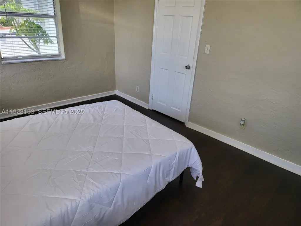 Picture 38