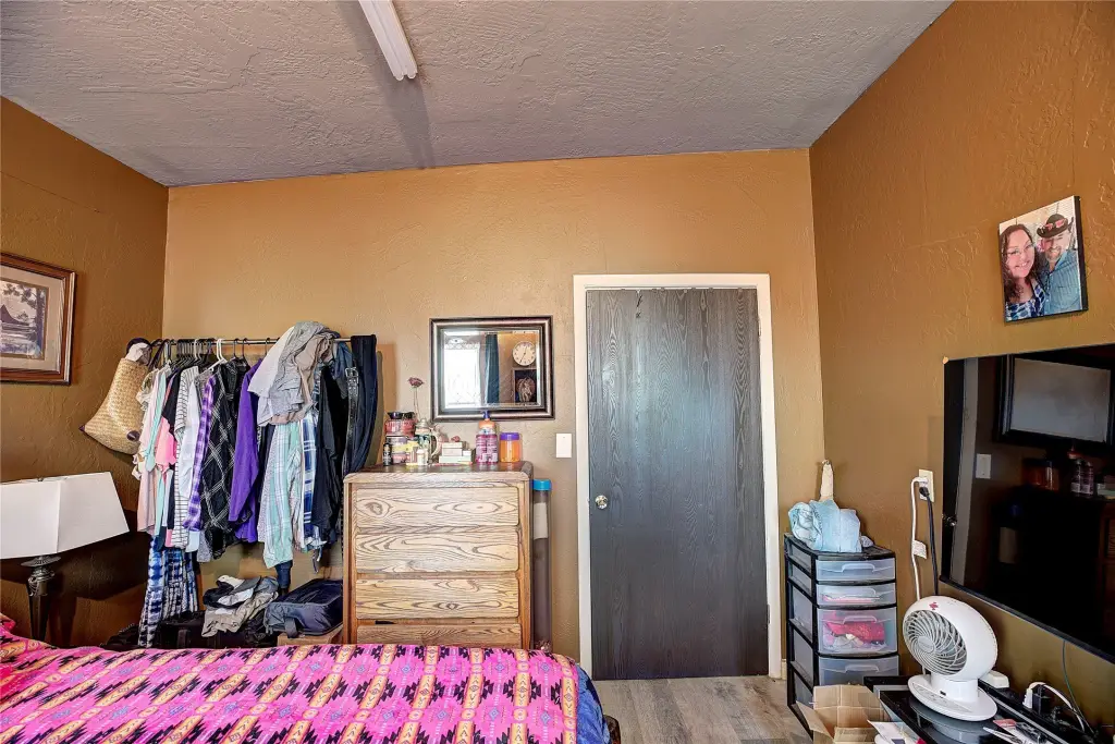 Picture 19