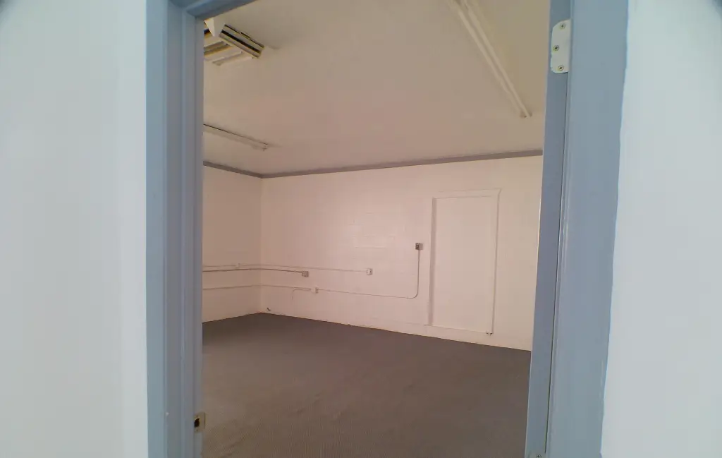 Picture 8