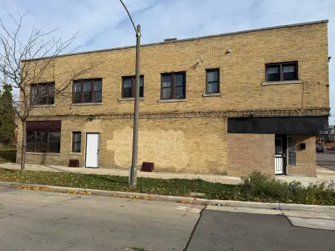 Remodeled Mixed-Use Commercial Property