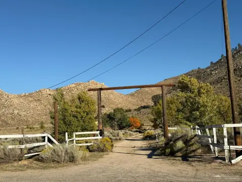 Onyx Land with Steel Buildings