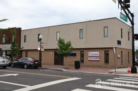 Spacious Office Suite in Manville