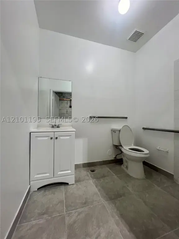 Picture 7