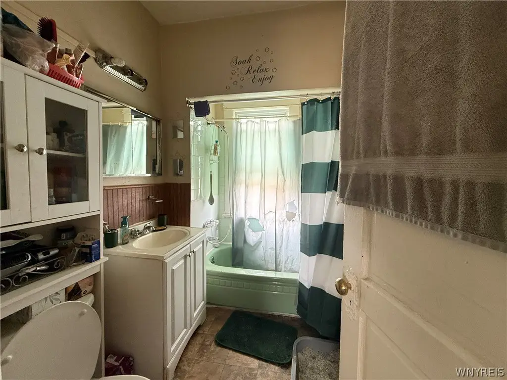 Picture 16